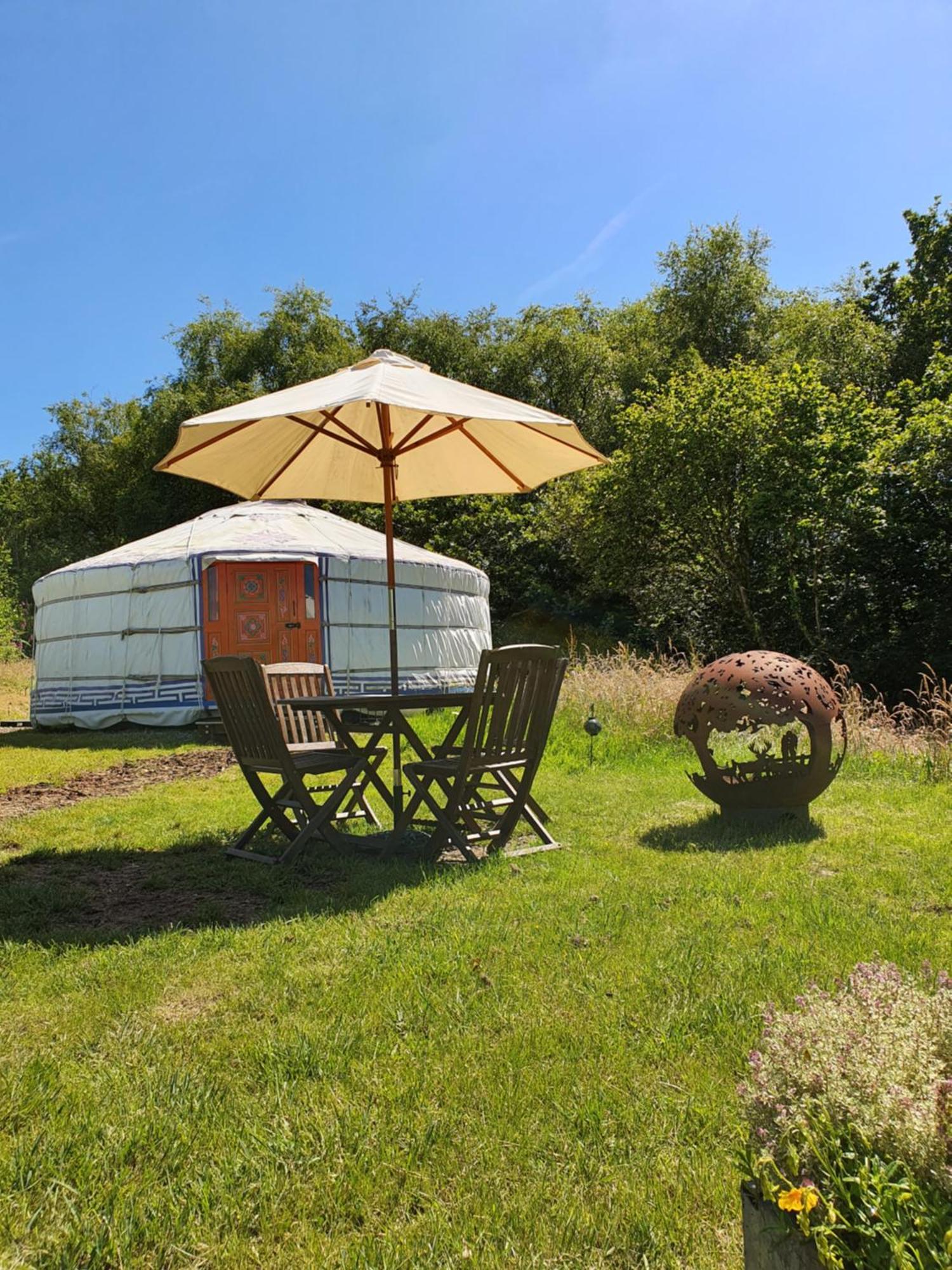 Gilfach Gower Farm Luxury Yurt With Hot Tub Ξενοδοχείο Ammanford Εξωτερικό φωτογραφία